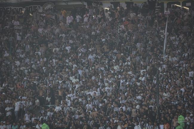 Fotos do jogo de volta das oitavas de final da Copa do Brasil, entre Flamengo e Atltico, no Maracan, no Rio de Janeiro