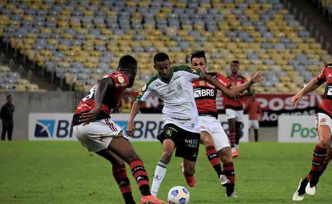 Ademir teve ótima atuação na derrota por 2 a 0 para o Flamengo e é a única certeza no ataque do América para enfrentar o Cuiabá