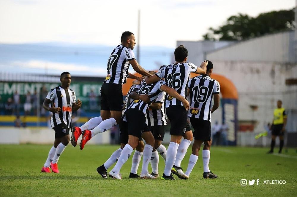 Atltico e URT se enfrentaram em jogo da 5 rodada do Campeonato Mineiro