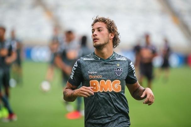 Levir Culpi comanda treino no Mineirão antes da estreia no Grupo E da Libertadores
