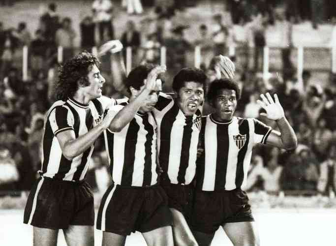 1972 - Dario e Pedro Rocha (São Paulo) - 17 gols