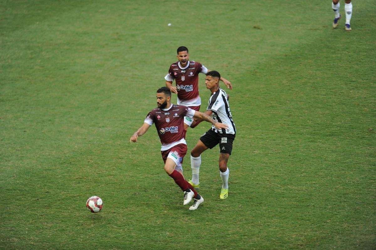 Fotos da vitria do Atltico sobre o Patrocinense, por 3 a 1, no Independncia, em Belo Horizonte, pela quarta rodada do Campeonato Mineiro. Mando foi do clube do interior, que no pde realizar a partida em Patrocnio devido ao elevado nmero de casos de COVID-19 na cidade.