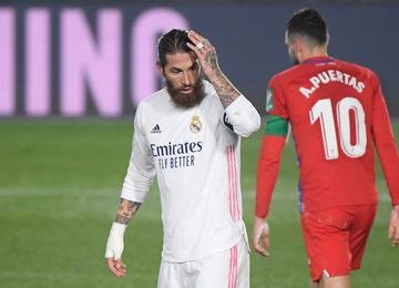 Clube madrilenho não estipula um prazo de retorno, mas, segundo a imprensa espanhola, a tendência é de que o jogador fique fora por ao menos um mês e meio