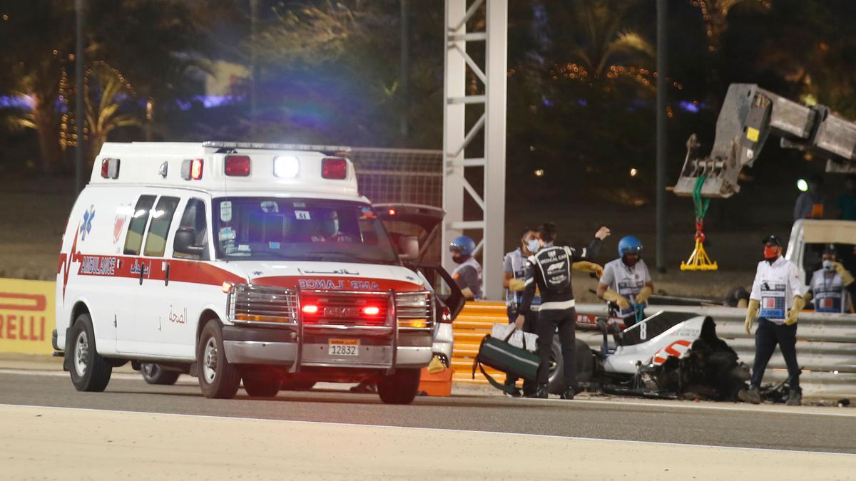 Carro de Grosjean pega fogo na Frmula 1; veja fotos