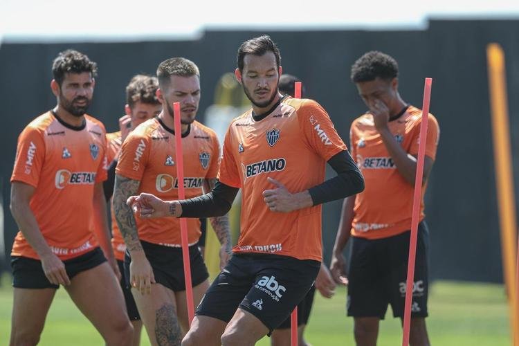 Jogadores se preparam para decises no Campeonato Brasileiro, Copa do Brasil e Libertadores 
