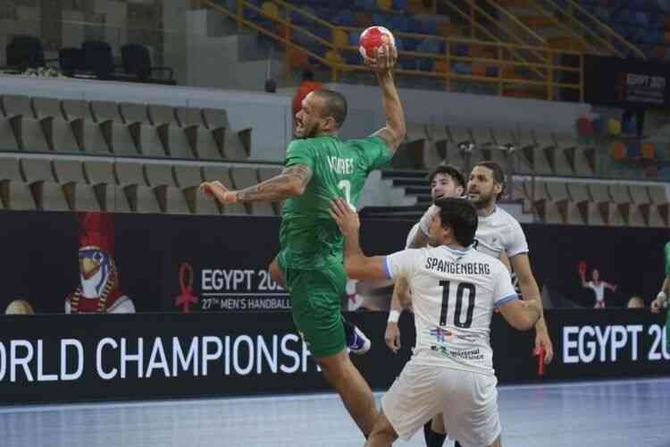 Seleção Brasileira de handebol masculino tem 20 estrangeiros