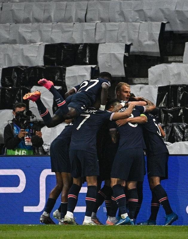 Fotos do jogo de ida da semifinal da Liga dos Campees da Europa, entre PSG e Manchester City, no Parque dos Prncipes, em Paris