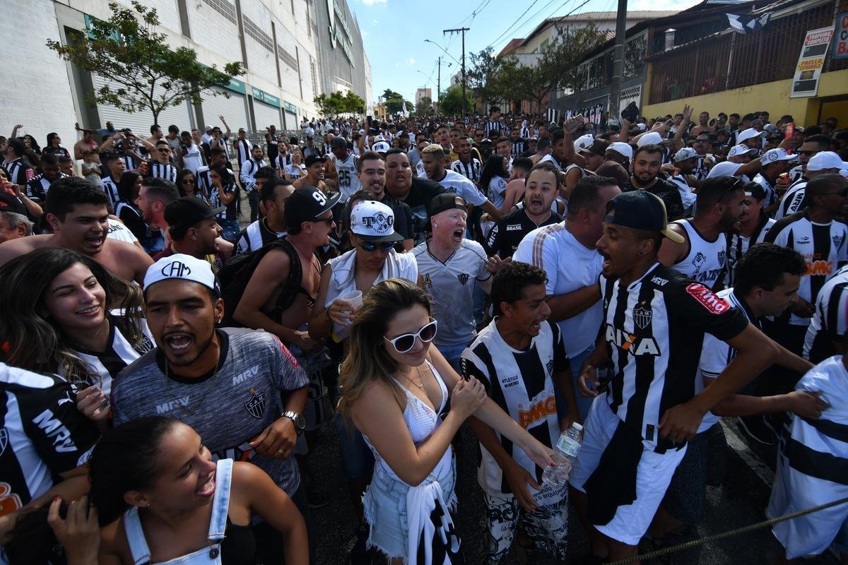 Torcida do Atltico na deciso do Mineiro, contra o Cruzeiro, no Independncia