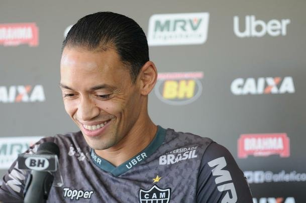 Imagens do treino na Cidade do Galo