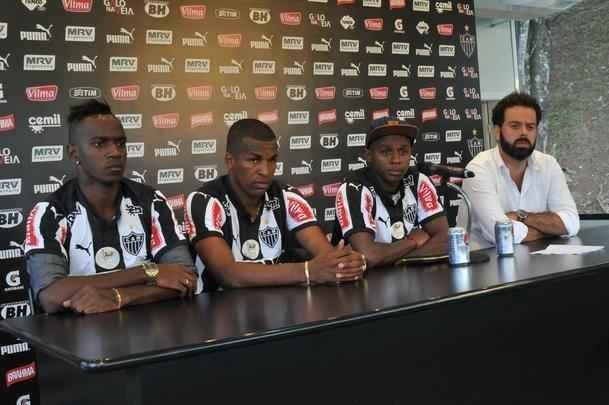 Veja imagens da apresentao de Hyuri, Erazo e Juan Cazares, novos reforos do Atltico
