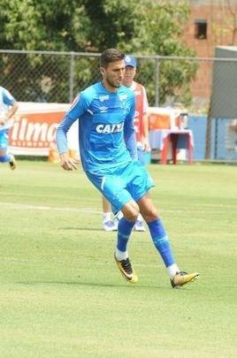 Imagens do treino do Cruzeiro desta sexta-feira (27/10), na Toca da Raposa II (fotos: Paulo Filgueiras/EM D.A Press)