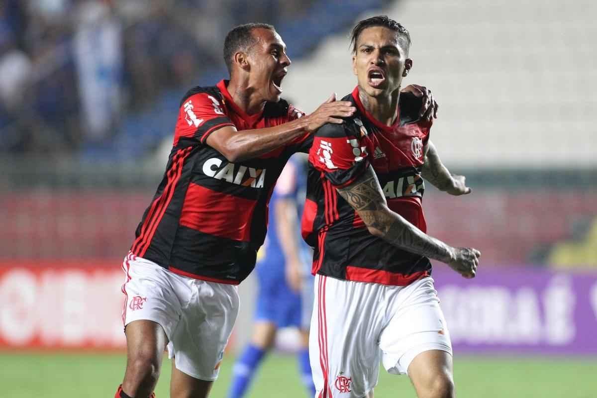 Guerrero marcou o gol de empate do Flamengo diante do Cruzeiro
