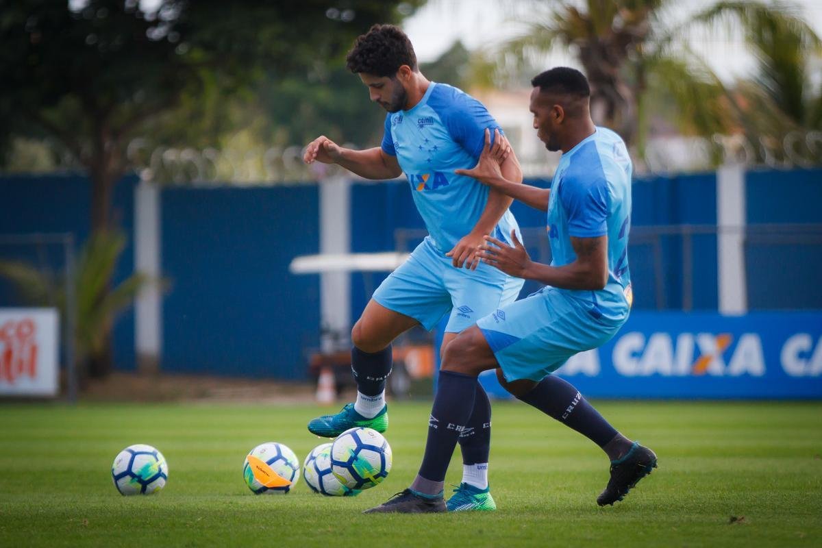 Imagens do treinamento do Cruzeiro s vsperas de duelo contra o Cear, pelo Brasileiro