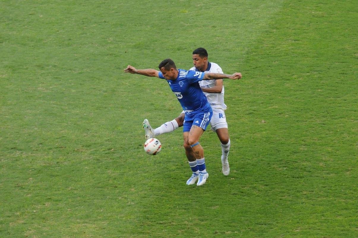 Fotos da partida entre Cruzeiro e Bahia, no Mineir�o, pela 20� rodada da S�rie B do Brasileiro