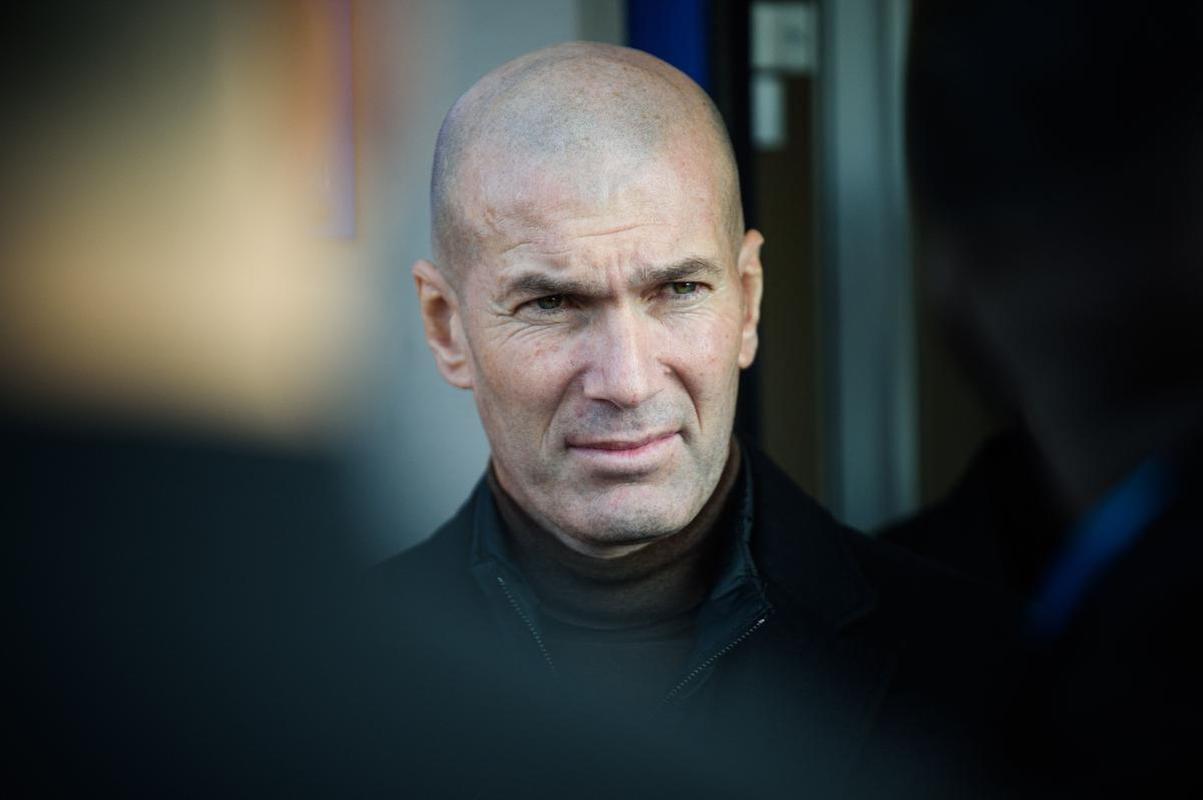 Zinedine Zidane - francs est sem clube