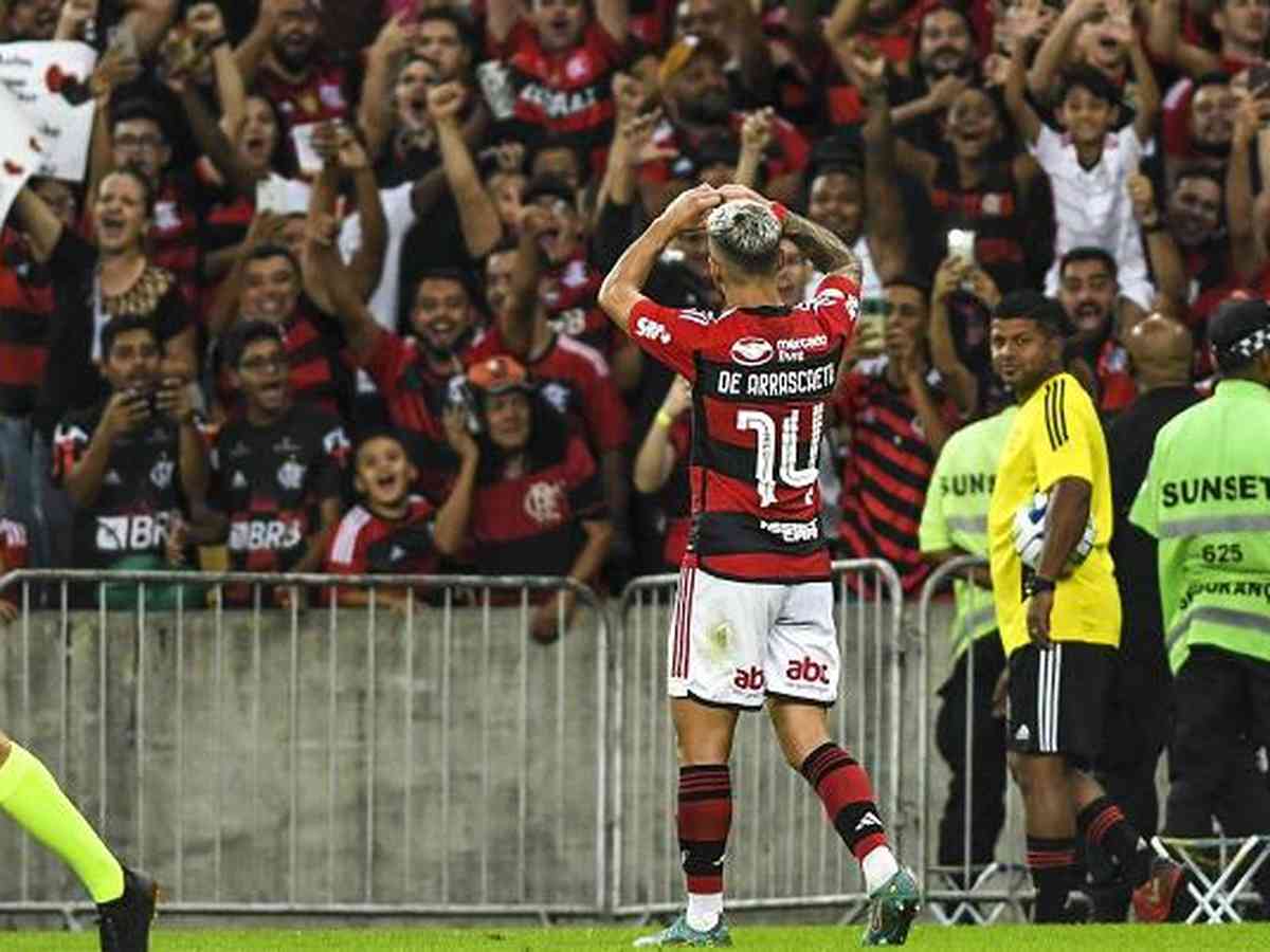 Flamengo vence Fortaleza por 2 a 0 em jogo pelo Campeonato