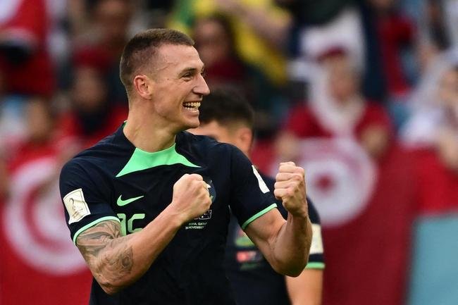 Mitchell Duke marcou o gol da Austrlia sobre a Tunsia em jogo pela segunda rodada do Grupo D da Copa do Mundo