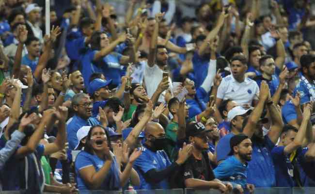 Cruzeiro deve receber grande público no Mineirão neste sábado
