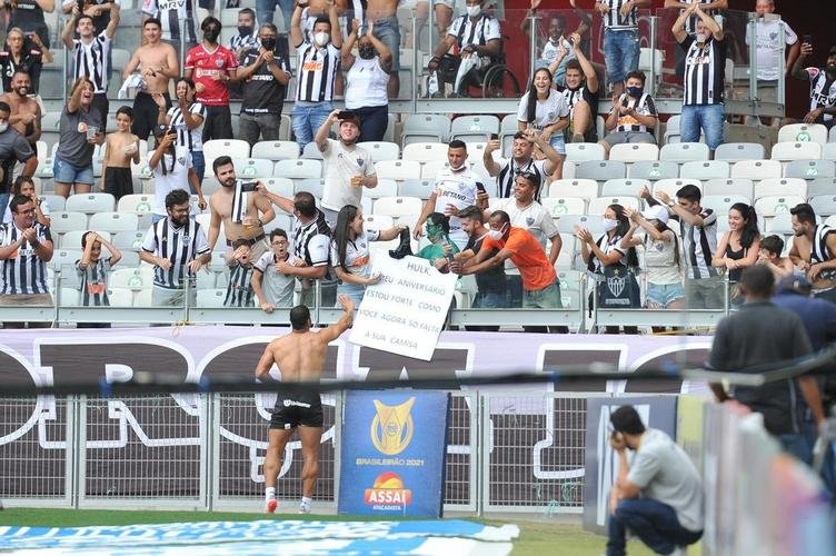 Torcida do Atltico lota o Mineiro contra o Amrica; veja fotos