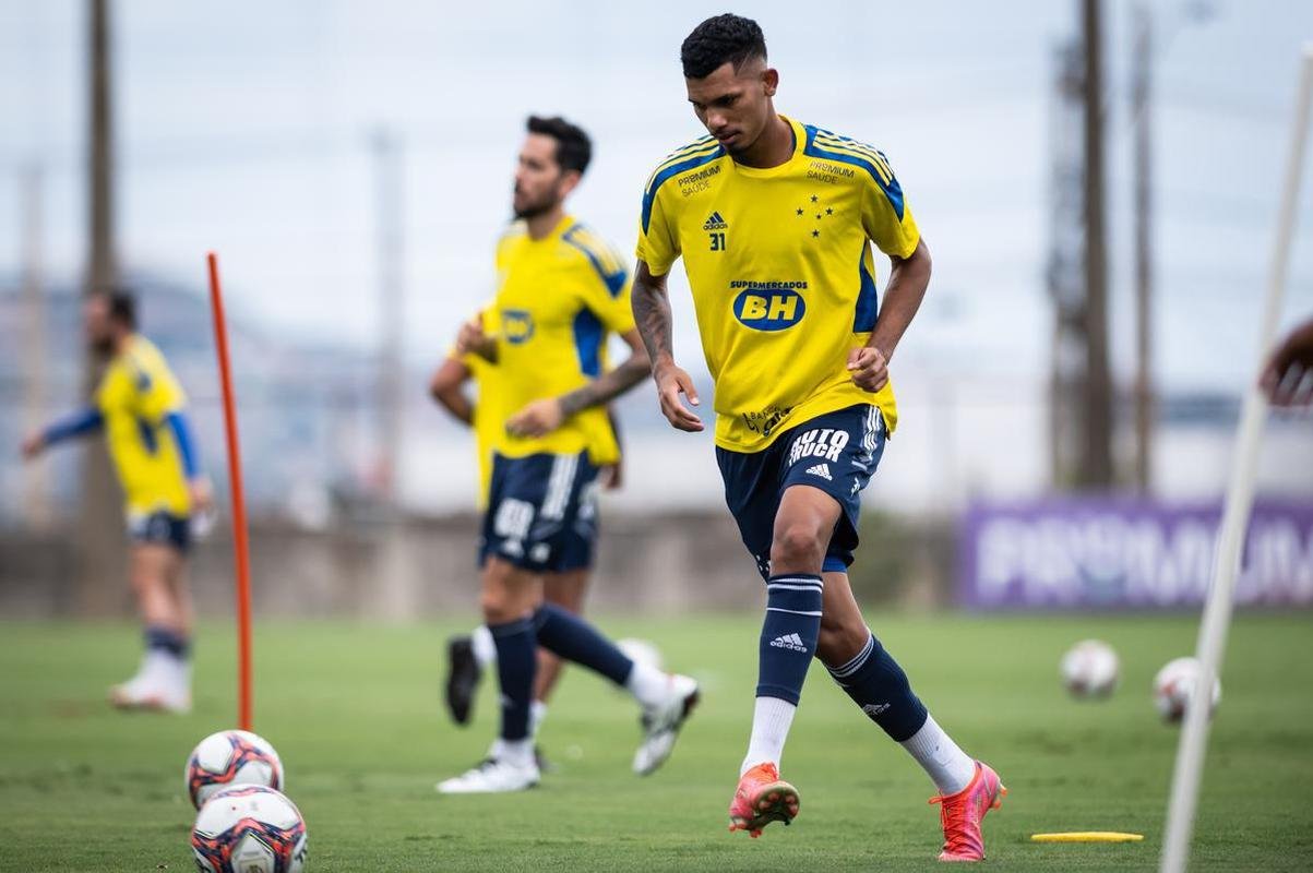 Fotos do treino do Cruzeiro desta tera-feira (26/10) na Toca II