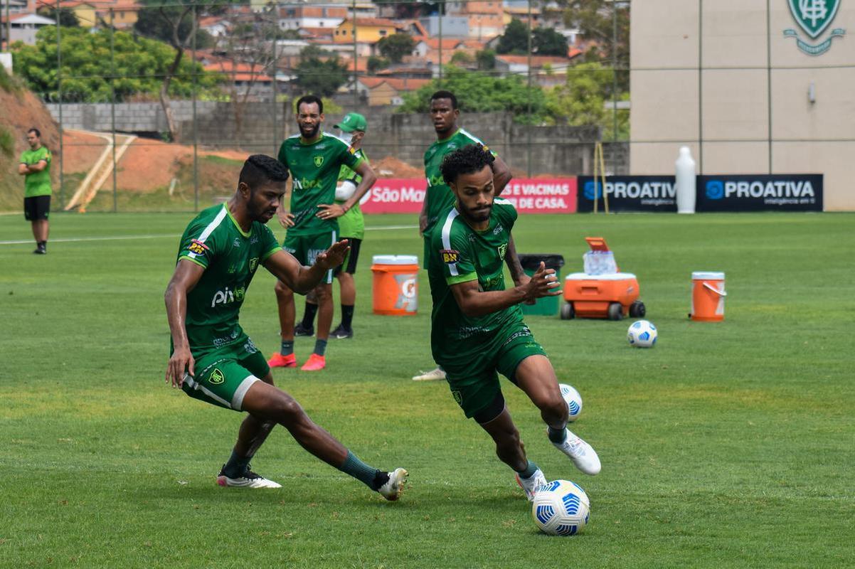 Treino do Amrica realizado nesta tera-feira (26/10) no CT Lanna Drumond, em Belo Horizonte