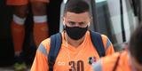 Jogadores do Santa Cruz treinaram no est�dio do Arruda, j� apresentando trabalhos com bola no gramado, sob a supervis�o do t�cnico Itamar Sch�lle. Todos os atletas e os membros da comiss�o t�cnica seguem submetidos �s medidas de afastamento social.