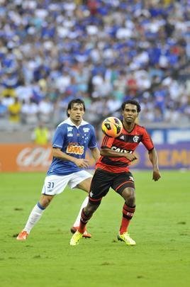 Galeria de fotos do jogo entre Cruzeiro e Flamengo, no Mineiro, pela 19 rodada do Brasileiro