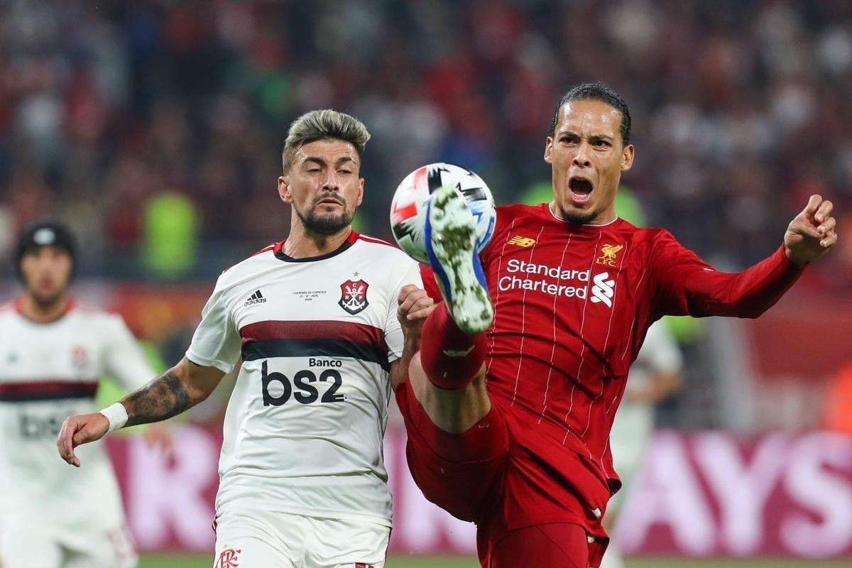 Flamengo e Liverpool disputaram a final do Mundial no Doha Khalifa Internacional