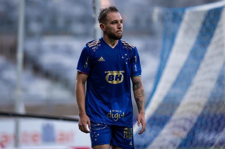 Bruno Jos, atacante (50% dos votos)