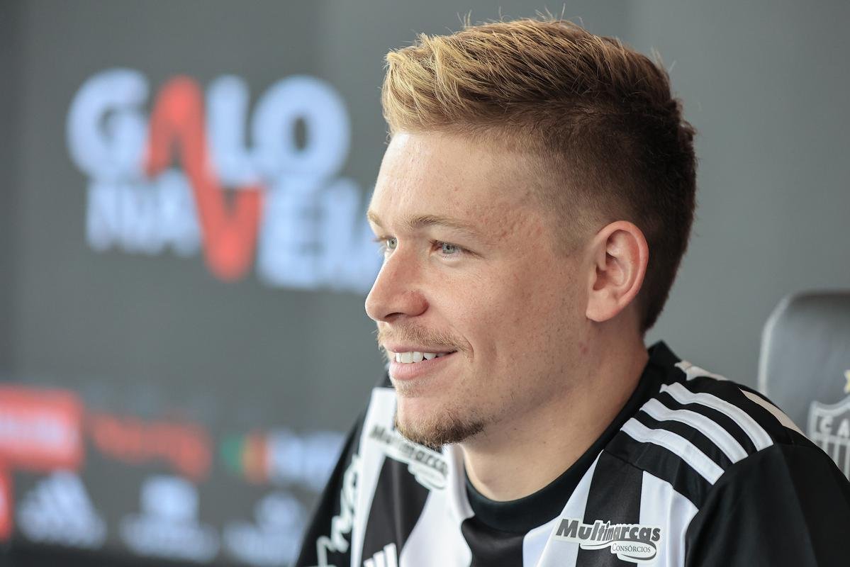 Bruno Fuchs  apresentado pelo Atltico