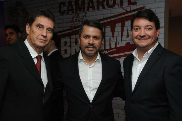 Personalidades na cerimnia do 16 Trofu Tel Santana