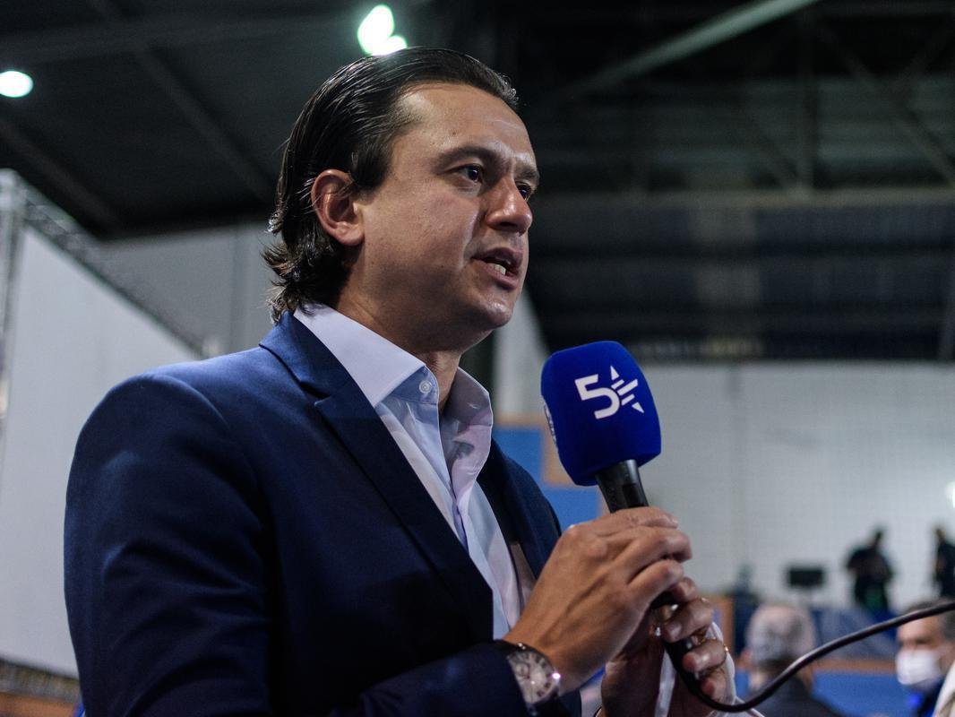 Reunio extraordinria do Conselho do Cruzeiro aprovou constituio de Sociedade Annima do Futebol