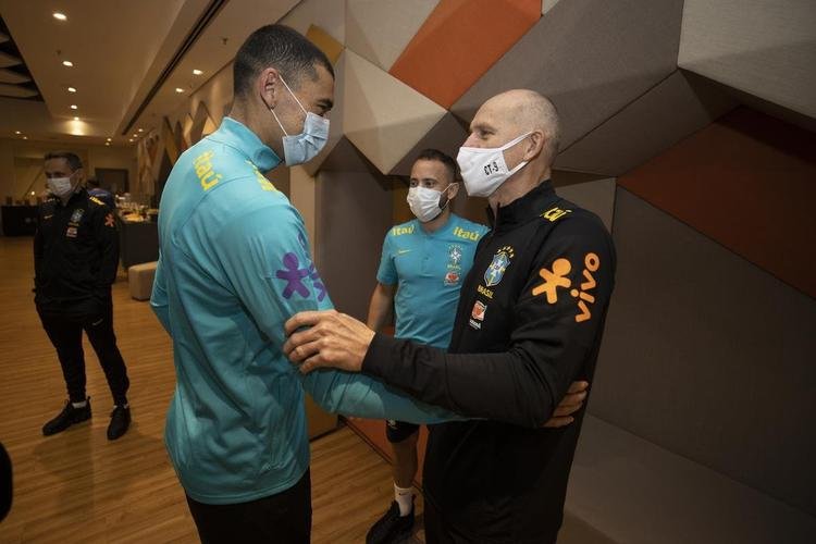 Los jugadores se presentan 