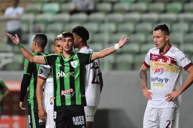 Fotos do jogo entre Amrica e Tolima, no Independncia, em Belo Horizonte, pela terceira rodada do Grupo D da Copa Libertadores 2022