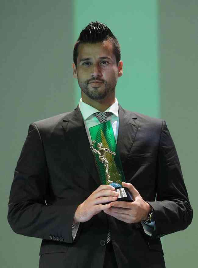 Fábio conquistou o prêmio 'Craque do Brasileirão', da CBF, em 2010 e 2013, como melhor goleiro do Brasileiro