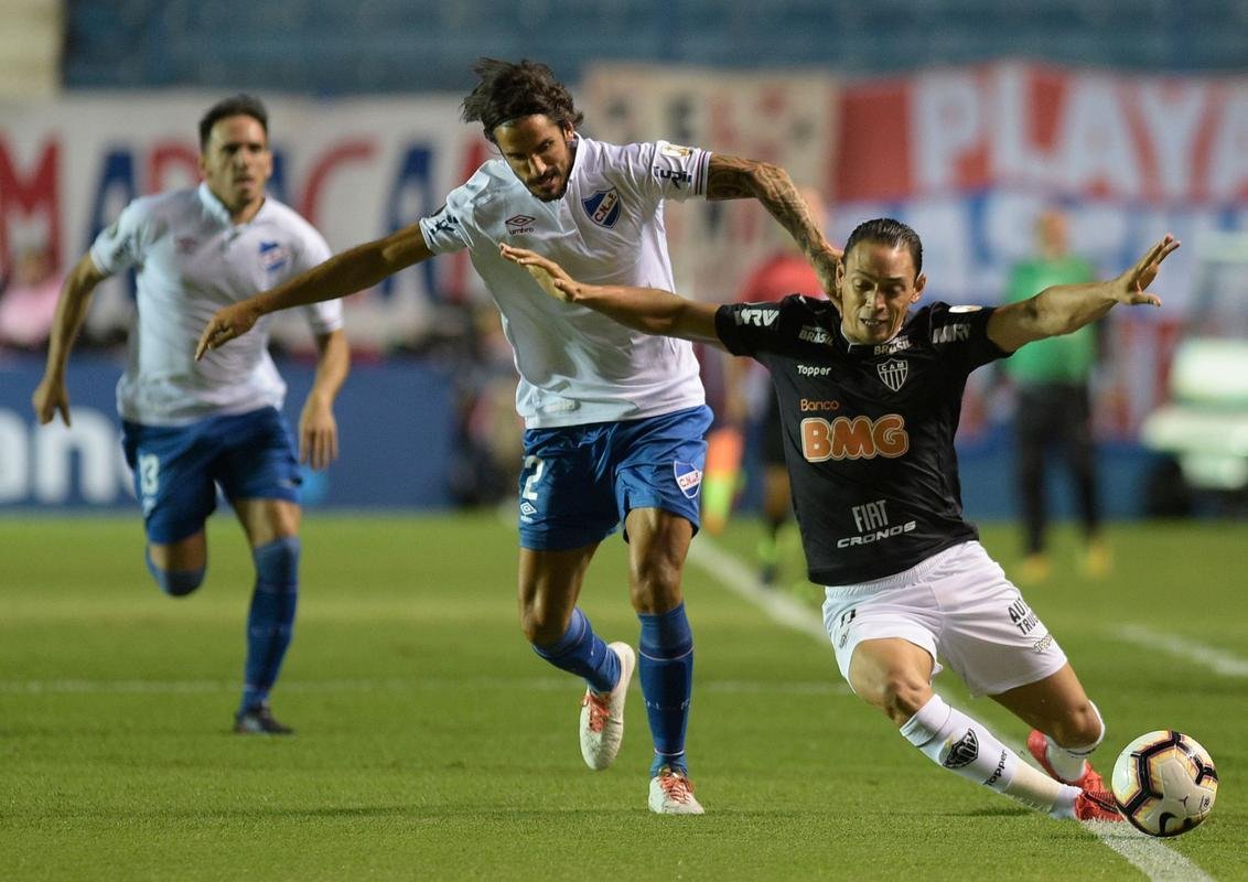 Nacional venceu Atltico por 1 a 0 no Gran Parque Central com gol de Bergessio