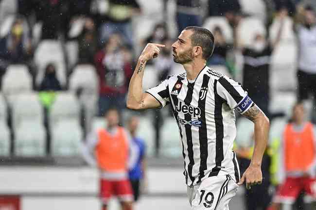 Bonucci ressaltou que o desempenho do time mudou com a vinda do craque