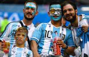 Torcidas de Nigria e Argentina acompanharam duelo pelo Grupo D da Copa do Mundo