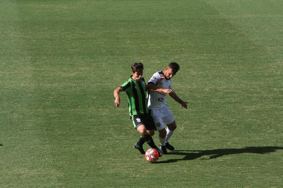 Lances do primeiro tempo de Amrica x Tupi, no Independncia, pela terceira rodada do Mineiro