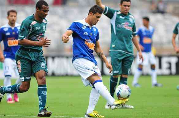 Lances da partida entre Cruzeiro e Caldense no Mineiro pelo Campeonato Mineiro