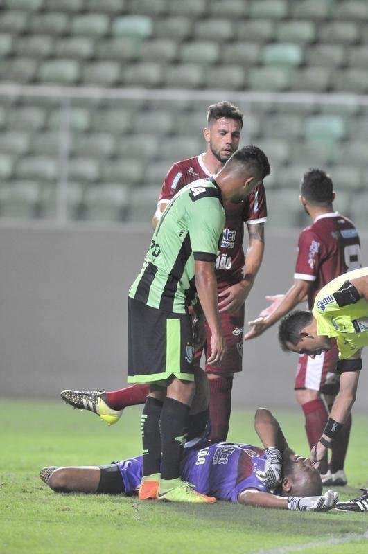 Amrica e Patrocinense se enfrentaram, no Independncia, pela primeira rodada do Campeonato Mineiro