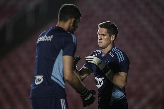 Sampaio Corra x Cruzeiro, no estdio Castelo, em So Lus-MA, pela 27 rodada da Srie B do Campeonato Brasileiro