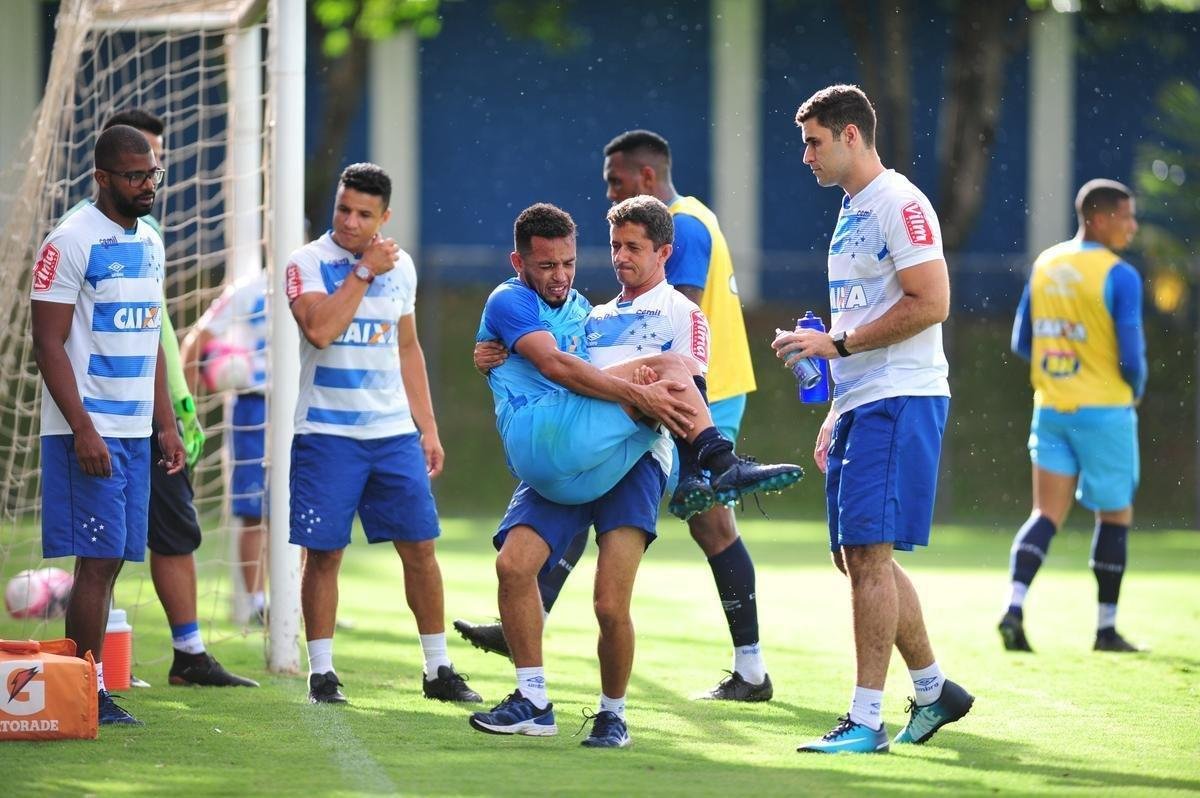 Fotos do treino do Cruzeiro desta quarta-feira (31/1), na Toca II (Ramon Lisboa/EM D.A Press)