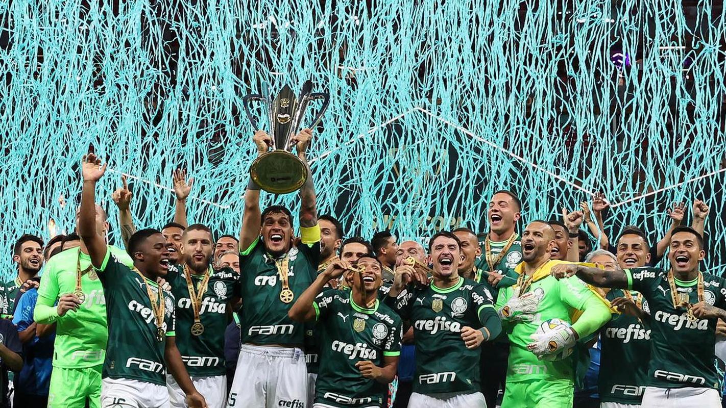 1 Palmeiras - 86,9 pontos (43 no mundo)