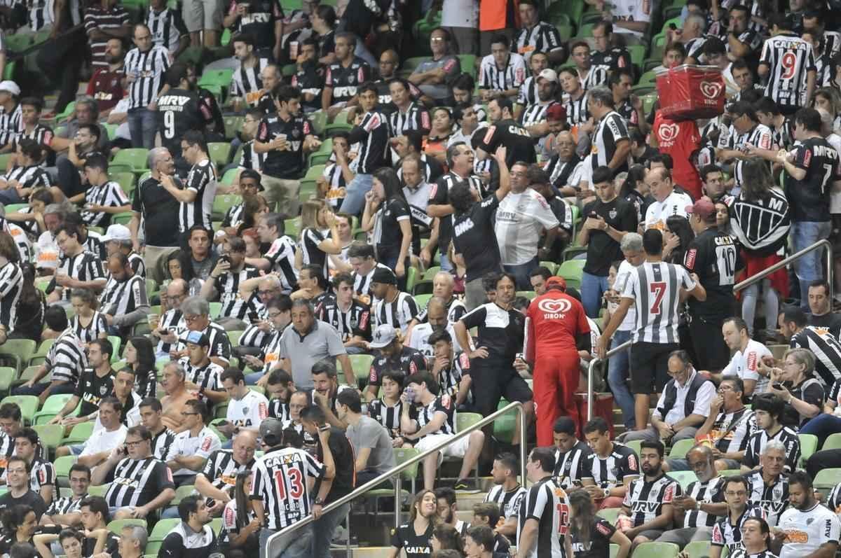 Torcida do Galo no Independncia para Atltico x Libertad-PAR, pela Copa Libertadores