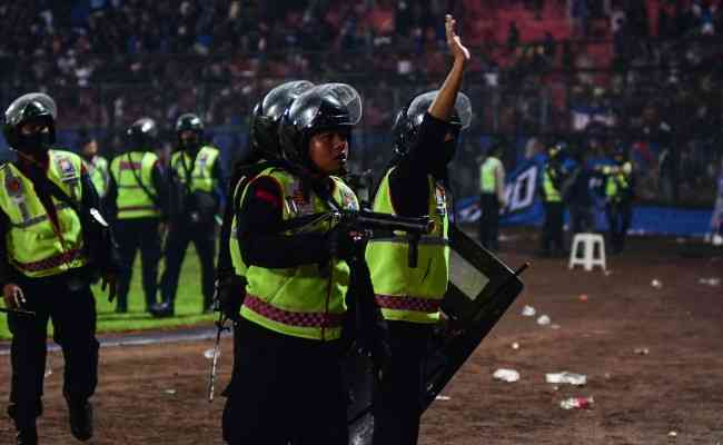 Confuso que comeou aps derrota do Arema FC, no sbado (1/10), deixou 131 mortos na cidade Malang e centenas de feridos