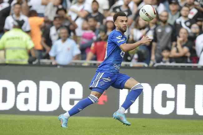 Cruzeiro x Vasco: duelo contra o rebaixamento põe à prova pequena série  invicta da Raposa