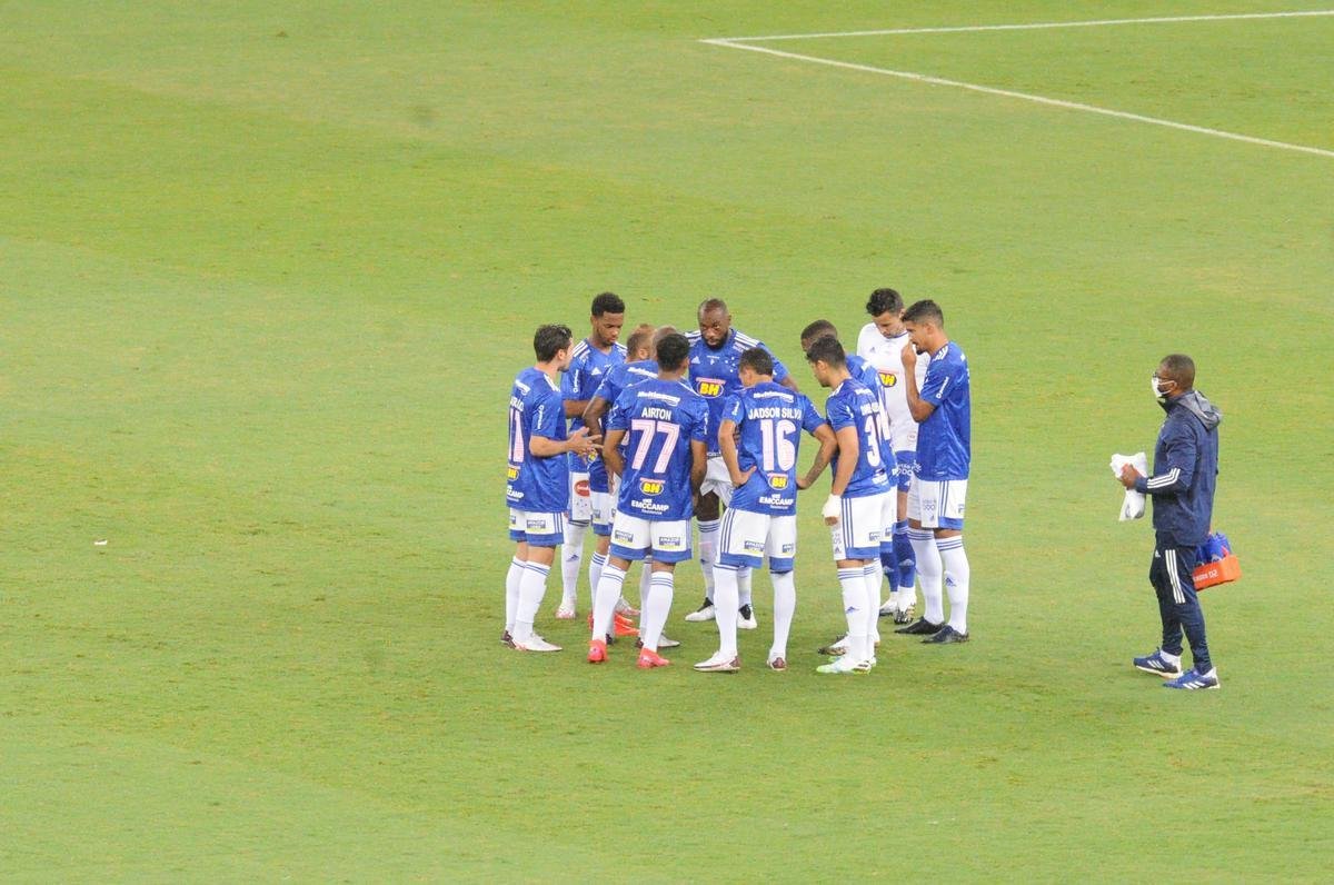 Cruzeiro x Juventude: fotos do jogo desta sexta-feira, no Mineiro, pela 16 rodada da Srie B