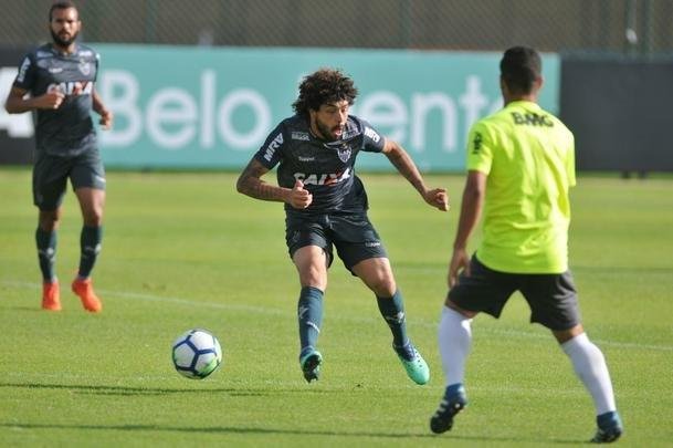 Atltico derrotou Coimbra em jogo-treino na Cidade do Galo com gols de Galdezani, Edinho e Fbio Santos