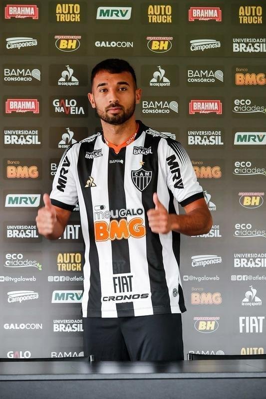 Ramn Martnez - O volante foi contratado pelo Atltico junto ao Guaran-PAR, mas no conseguiu se firmar como titular. Opo para o meio-campo, o volante se recupera de cirurgia no nariz. Ele soma sete partidas com a camisa do Galo.